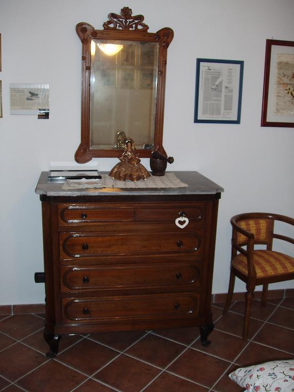 Cascina Nel Bosco Bed & Breakfast Moncucco Torinese Phòng bức ảnh