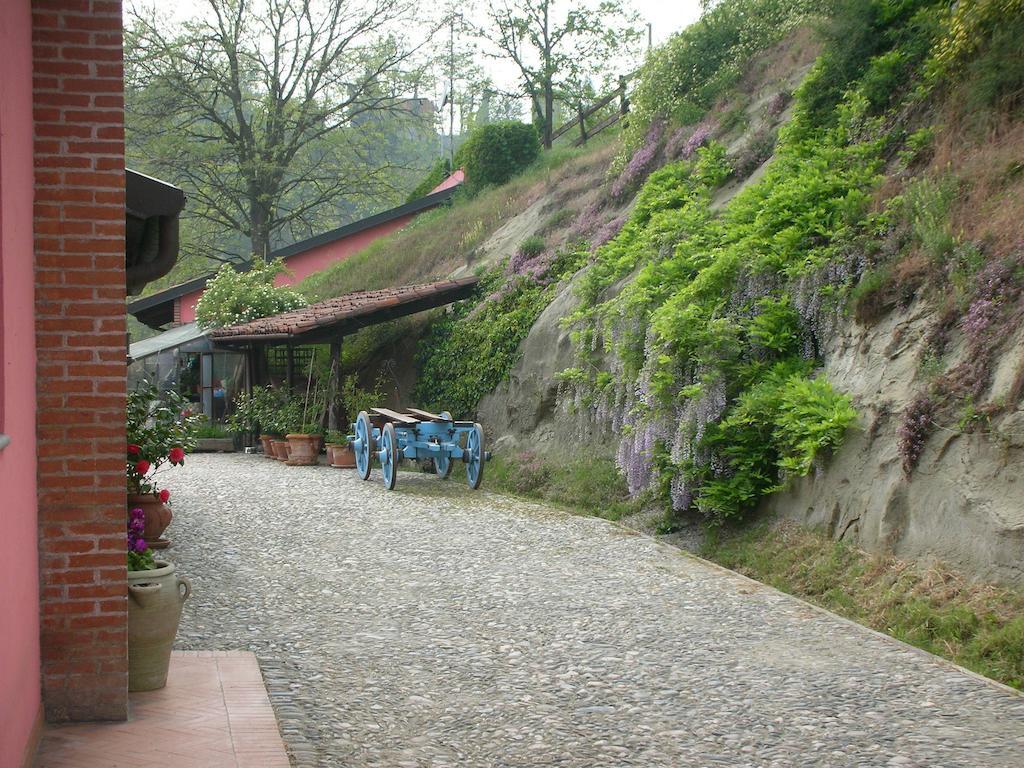 Cascina Nel Bosco Bed & Breakfast Moncucco Torinese Ngoại thất bức ảnh